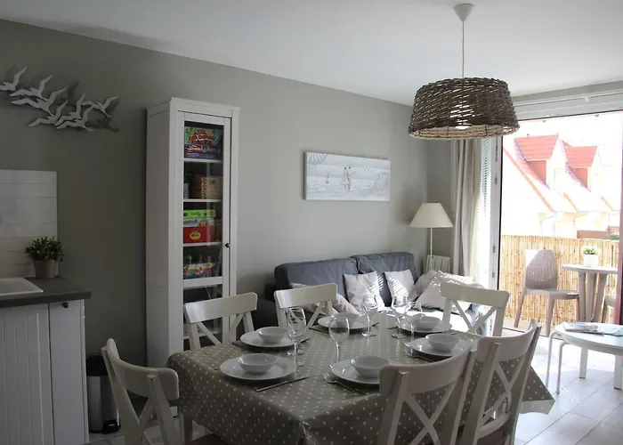 Plaisirs Du Bord De Mer *